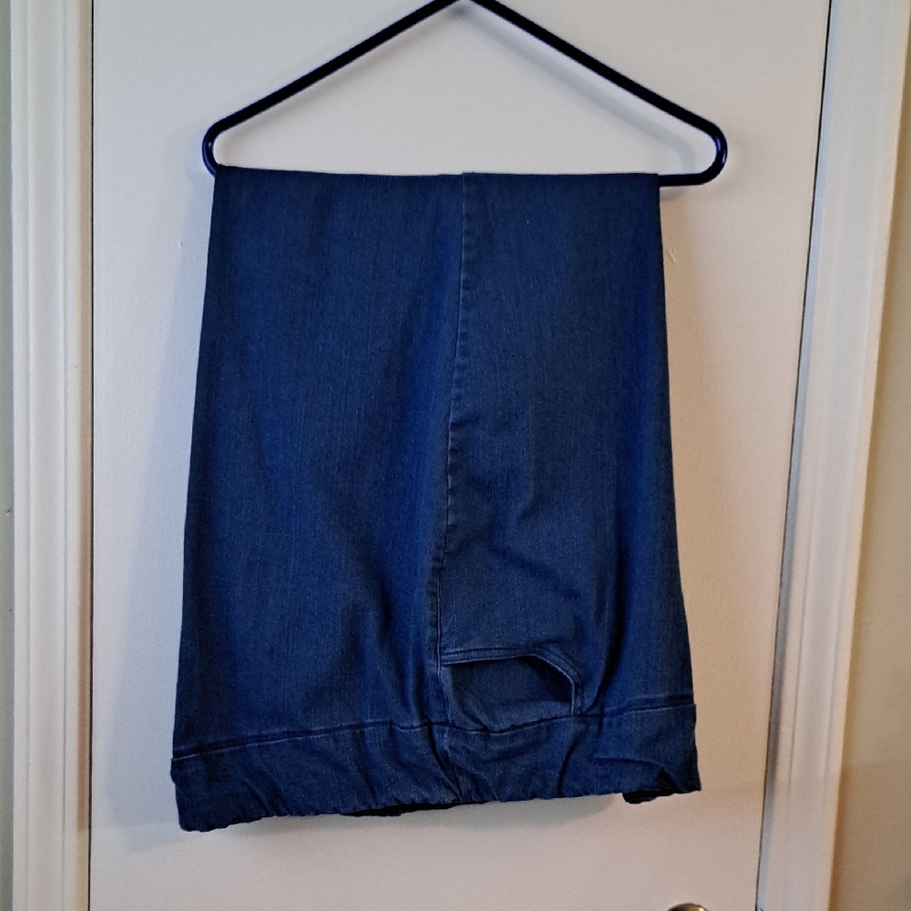 Alfred Dunner Dark Blue Denim Jeans 22W